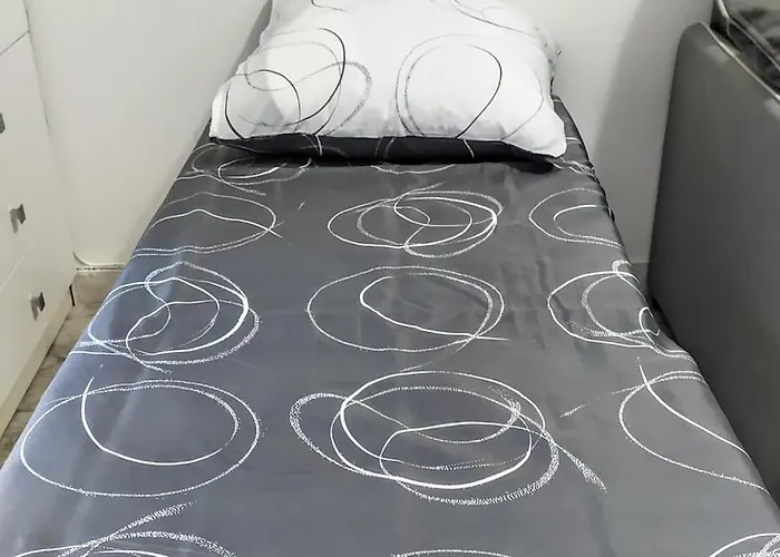 Joanna House - Japartments